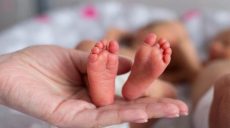 17 листопада в світі відзначається Міжнародний день передчасно народженої дитини (відео)