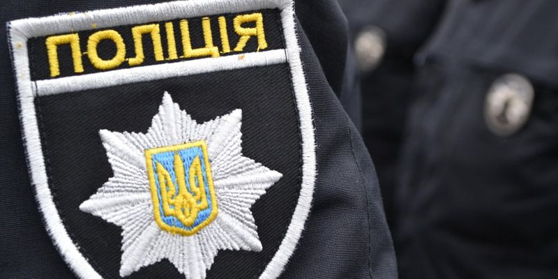 Полицейские изъяли у жителя Купянского района 180 таблеток синтетического наркотика (фото)