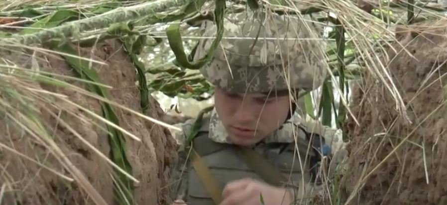 Протигази та «хімічна зброя»: на Харківщині визначають найкращий взвод ЗСУ (відео)