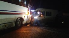 У Центрі ектреної допомоги розповіли про стан пасажирів, що постраждали при зіткненні автобусів