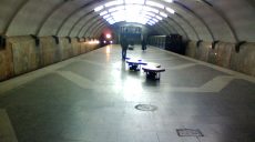 Запах гари испугал пассажиров на станции «Тракторный завод»