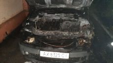Вечером в Харькове сгорела иномарка (фото)
