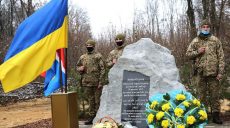 На месте убийства Амины Окуевой установлен мемориал