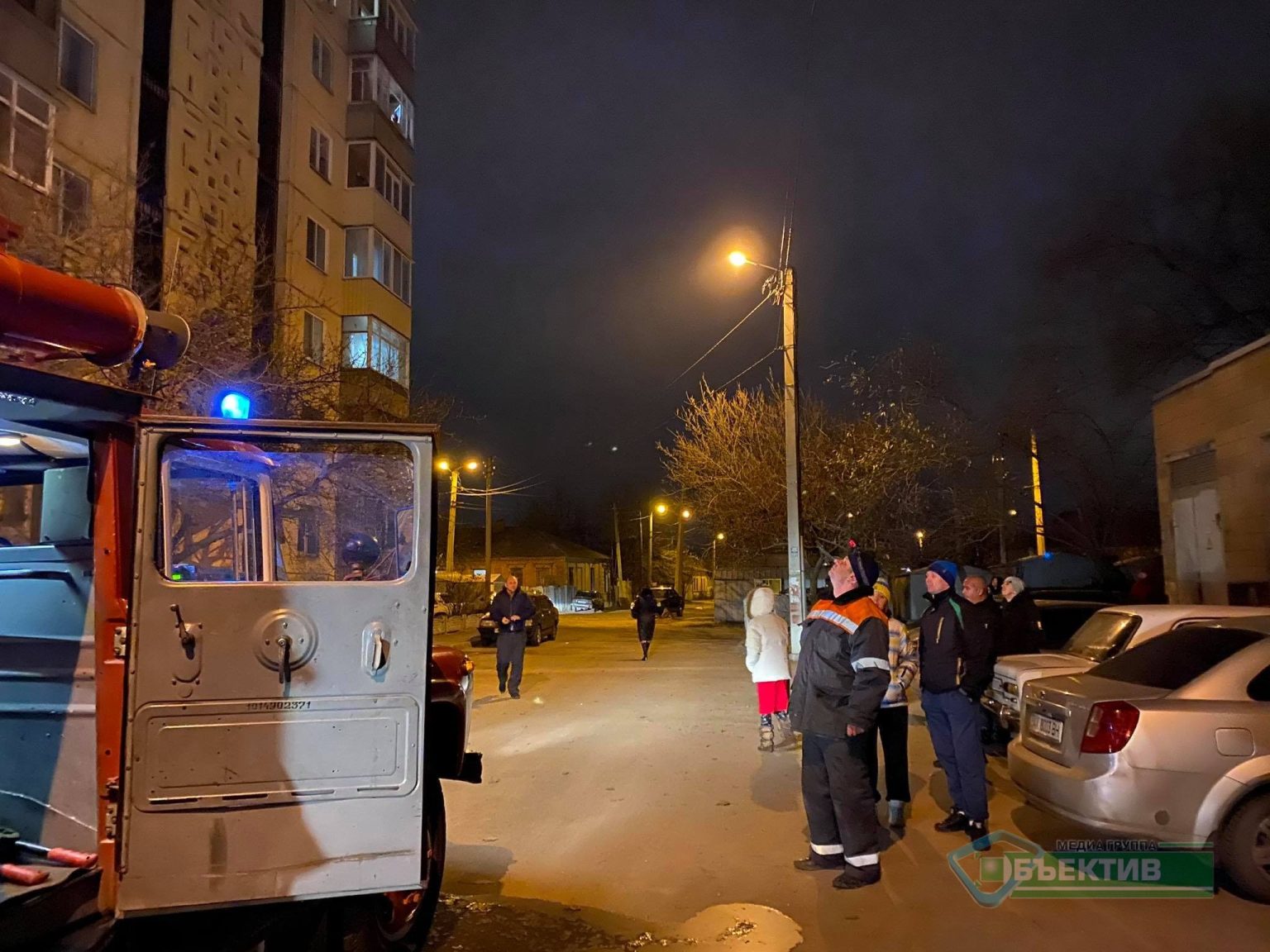 Подробиці пожежі на Академіка Богомольця: є постраждалі (фото, відео)