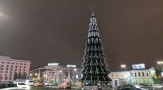 Харківська ялинка засяє як Ейфелева вежа (фото)