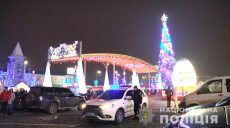 Полиция обещает обеспечить порядок в новогоднюю ночь на Харьковщине (фото)