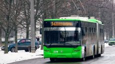 Харьковские троллейбусы нарядили к Новому году (фото)
