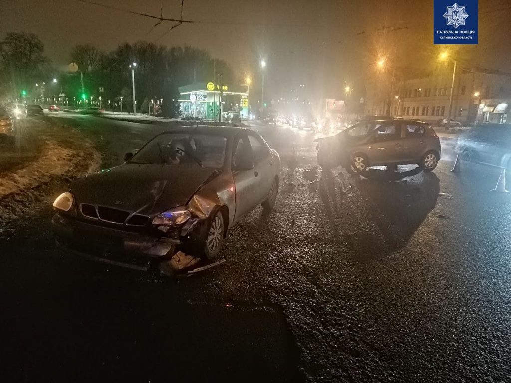 В Харькове в ДТП пострадала женщина (фото)