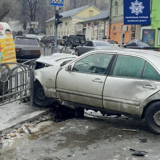 В Харькове в ДТП травмирован водитель (фото)
