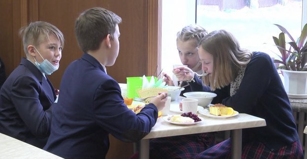 Обеды для школьников и детсадовцев в Харькове подорожают