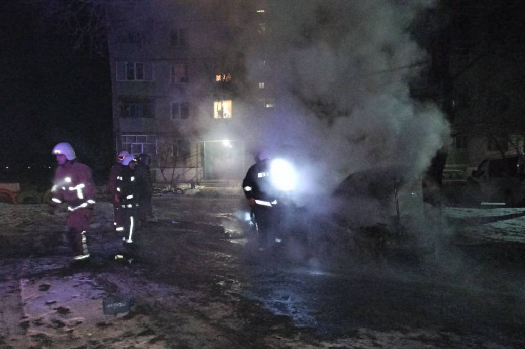 В Холодногорском районе из-за неисправного электрооборудования сгорел Opel Astra