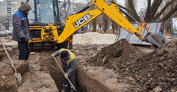 В Шевченковском районе меняют сети холодного водоснабжения