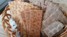 В магазины Харькова могли попасть ядовитые хлебцы с кунжутом