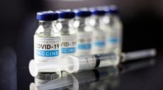 В США во время испытания вакцины Pfizer от коронавируса скончались шесть человек