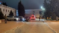 Борт с телом Геннадия Кернеса приземлился в Харькове (видео, фото)