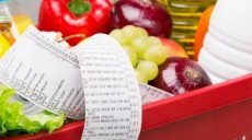Больше 40% доходов украинцев уходит на продукты питания