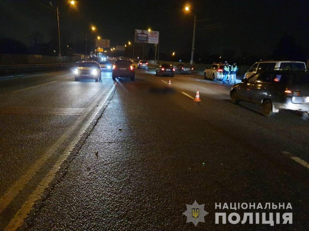 Под Харьковом BMW насмерть сбил пешехода