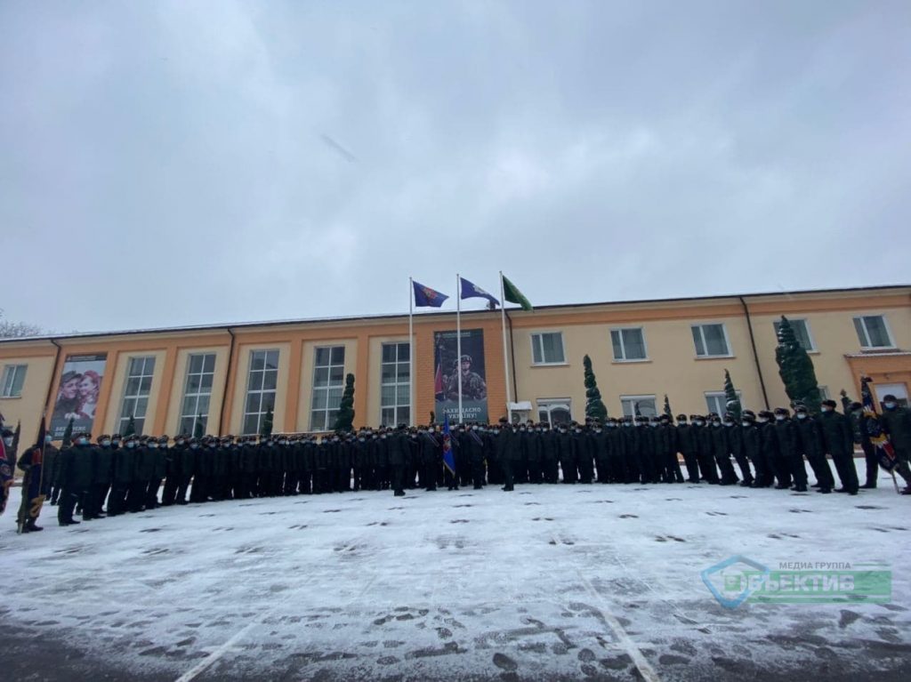 В Харькове 124 курсанта Нацгвардии получили звание «лейтенант» (фото, видео)