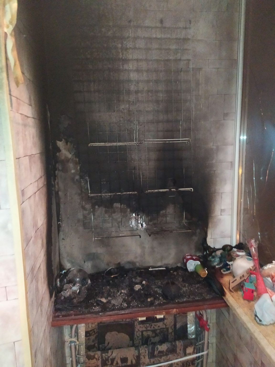 В Харькове потушен пожар в 16-этажке (фото)