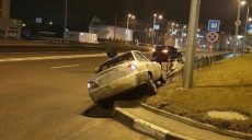 На Клочковской столкнулись Mazda и Daewoo (фото)