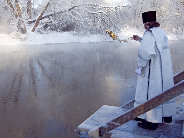 19 января из кранов харьковчан будет течь святая вода