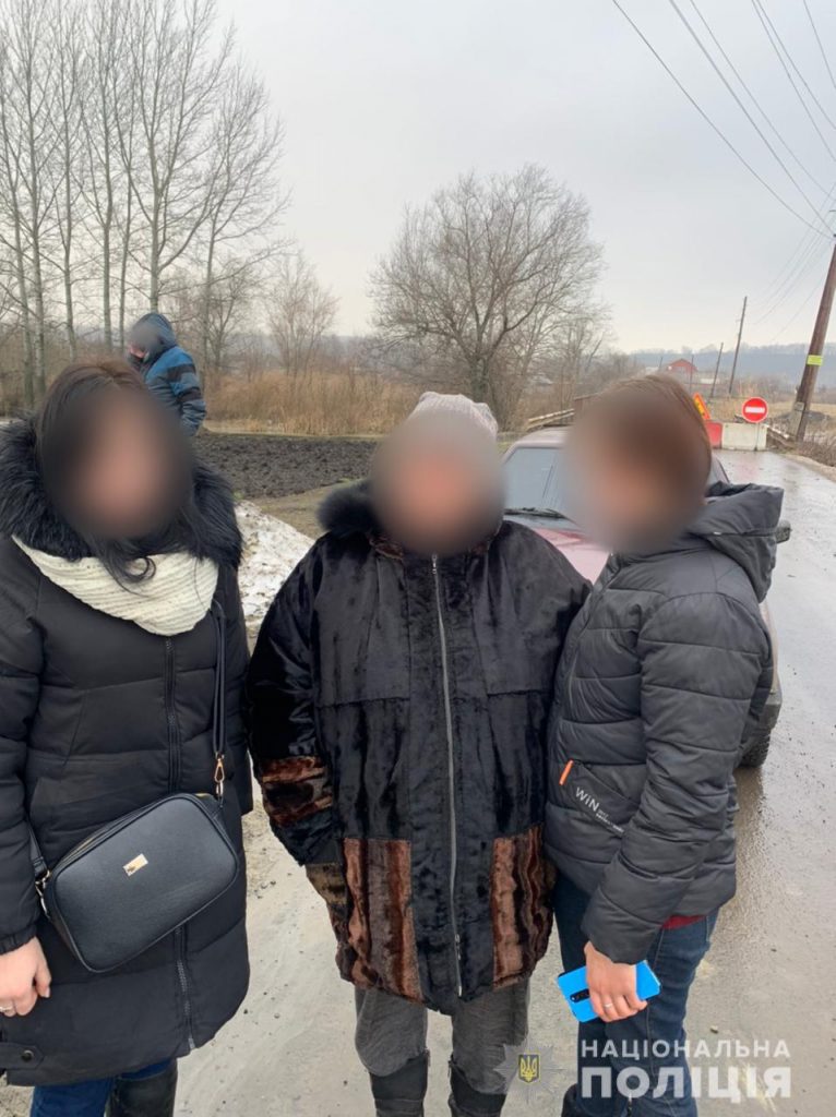 В Харькове вернули домой 11-летнюю девочку с аутизмом (фото)