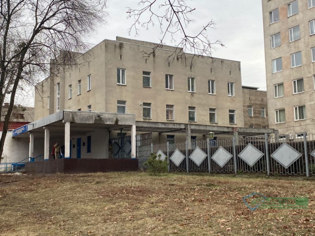 В харьковском госпитале рассказали о состоянии военного, раненного возле Золотого 25 января