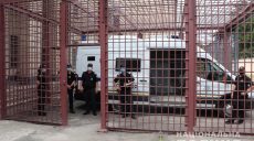 Полицейский произвол: действия копов по отношению к задержанным будут круглосуточно фиксировать на видео
