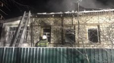 В Купянске два часа тушили пожар в жилом доме (фото)