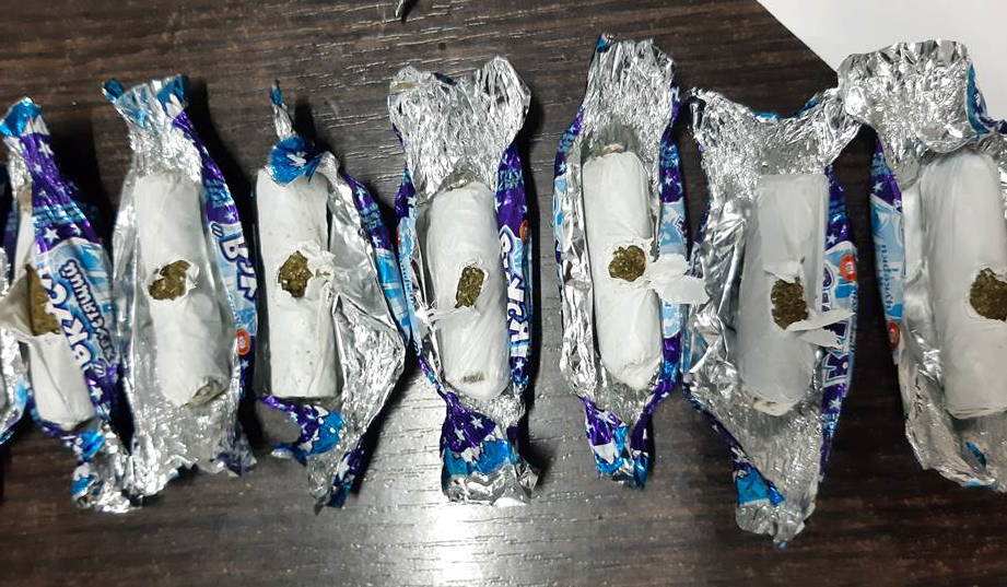 В Харькове нашли конфеты с наркотиками