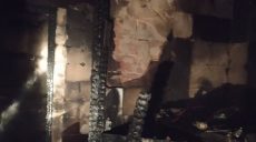 В Харькове спасатели боролись с огнем на территории частной бани — эвакуированы 4 человека