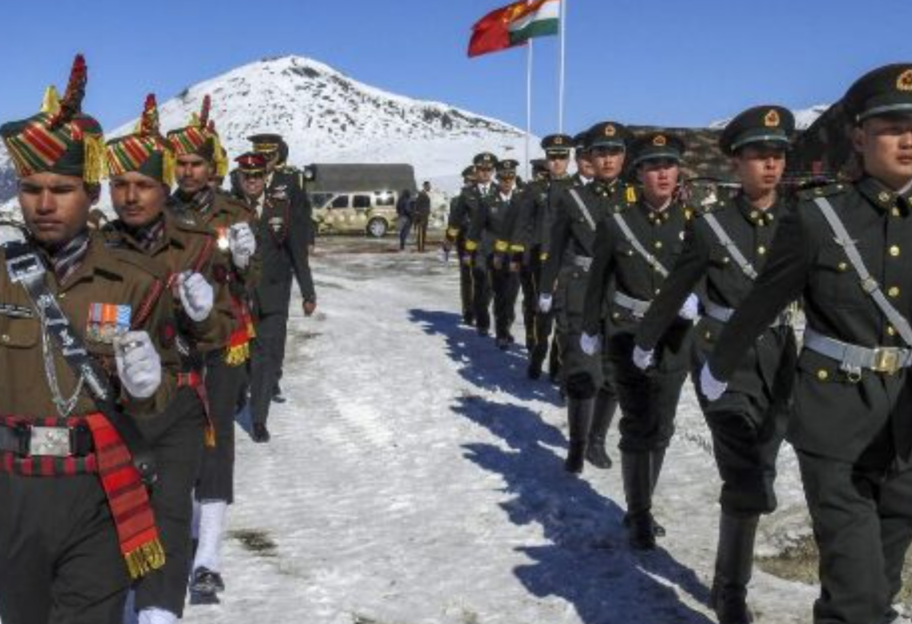 В Гималаях, на границе Индии и Китая, разгорелся вооруженный конфликт