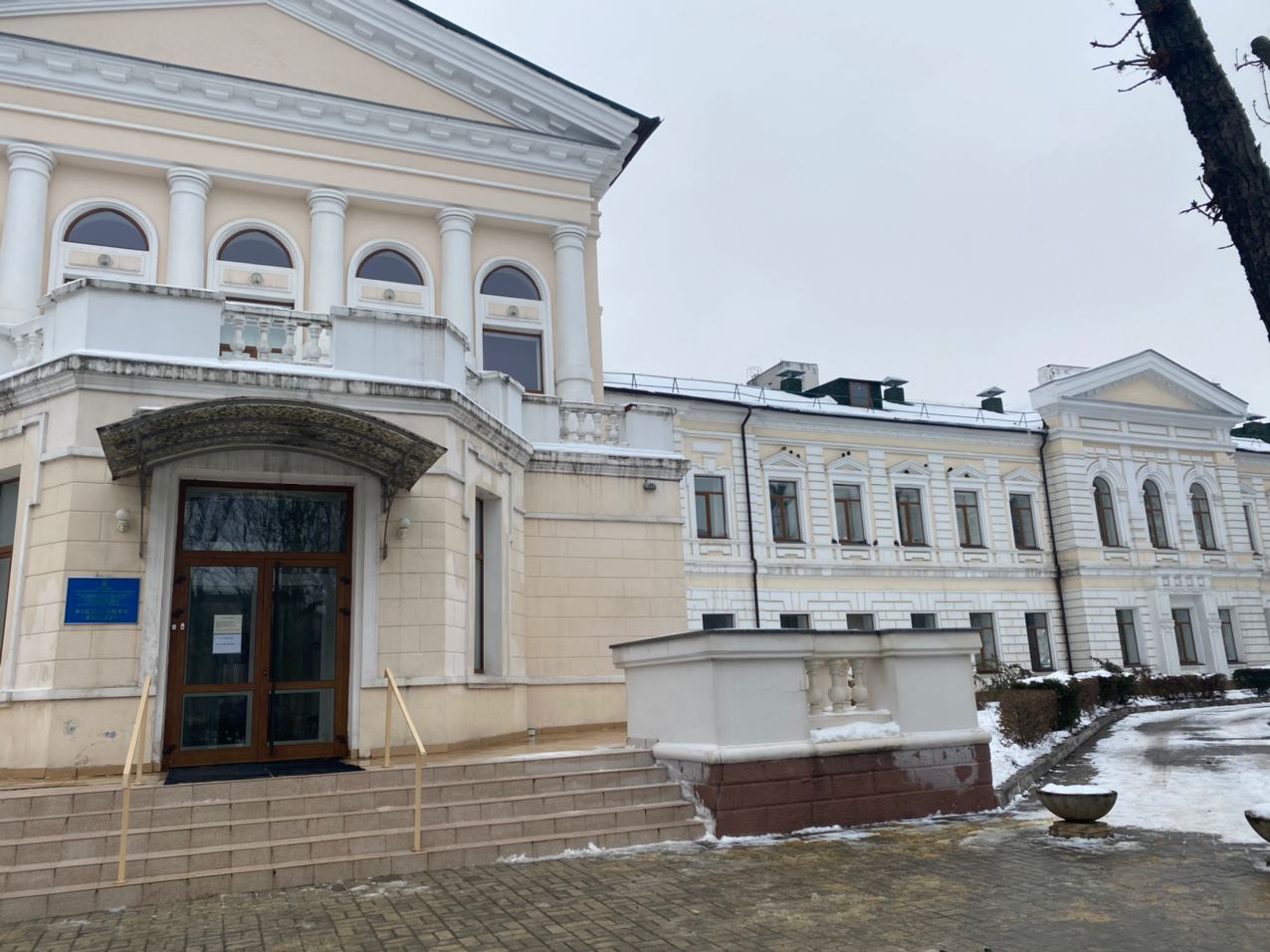 Четыре пострадавших в пожаре дома престарелых останутся в хосписе 17-й городской больницы