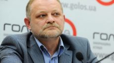 В нашей судебной системе сверху донизу обитают две категории фауны, – Золотарев
