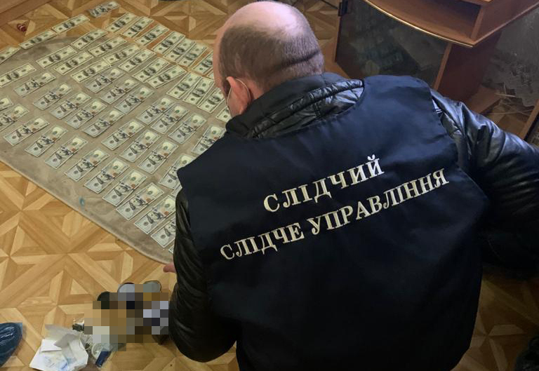 Липовые справки продавали по рыночной цене: подробности медицинского скандала в Харькове