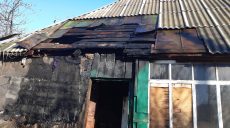 На Харьковщине в сгоревшем доме нашли тело мужчины (фото)