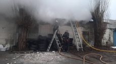 Пожар в цеху Харькова: рабочего госпитализировали в ожоговый центр