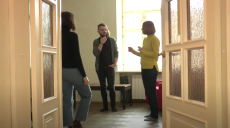Квартира, в який жив Лісовий, а тепер читає Жадан: історія містичного помешкання (відео)