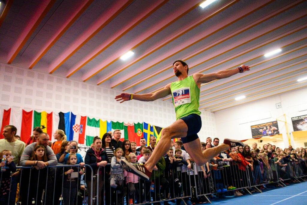 Харьковский легкоатлет стал призером чешского международного турнира (фото)