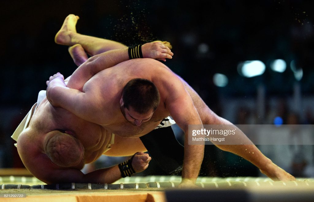 Сборная Харьковской области выиграла чемпионат Украины по сумо