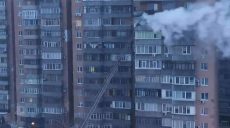 Пожар в многоэтажке Харькова: у неблагополучного соседа прозвучал хлопок