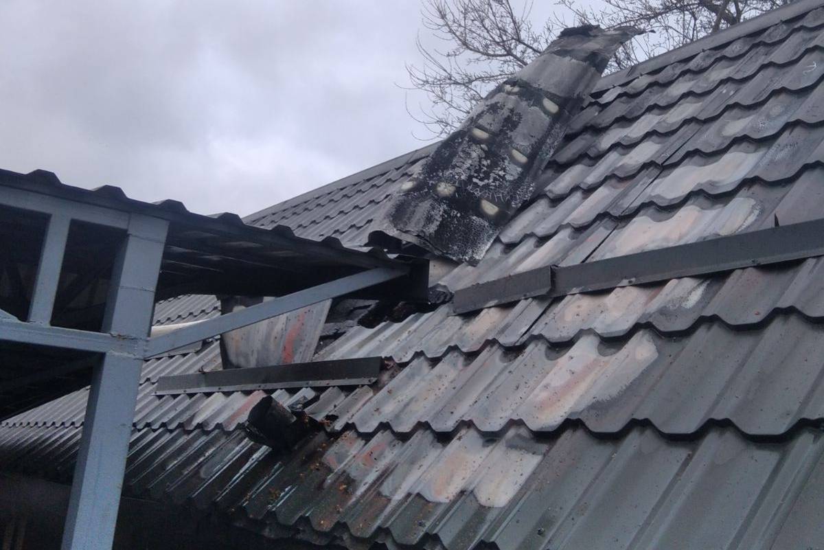 Спасатели потушили пожар в частном домовладении (фото)