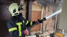 В Харькове горел жилой дом (фото)