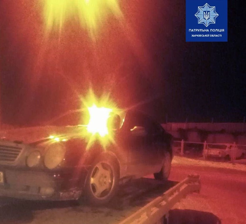 В Харькове водитель под кайфом оказал сопротивление патрульным (фото)