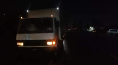 На автодороге Харьков-Ахтырка грузовик насмерть сбил пенсионера (фото)