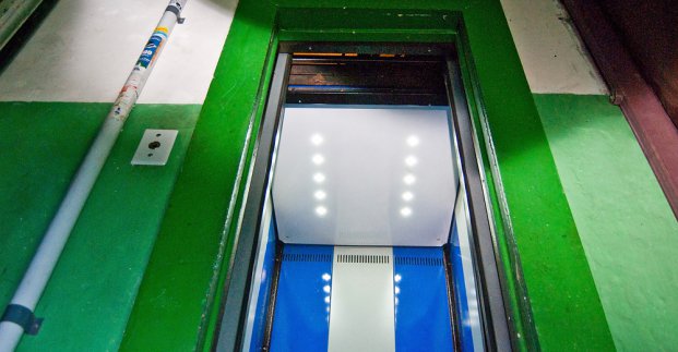 В Харькове отремонтируют более 900 лифтов — мэрия