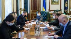Онлайн-регистрацию на вакцинирование в Украине запустят с марта