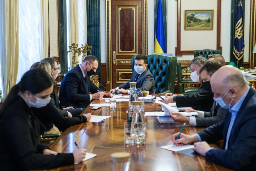 Онлайн-регистрацию на вакцинирование в Украине запустят с марта