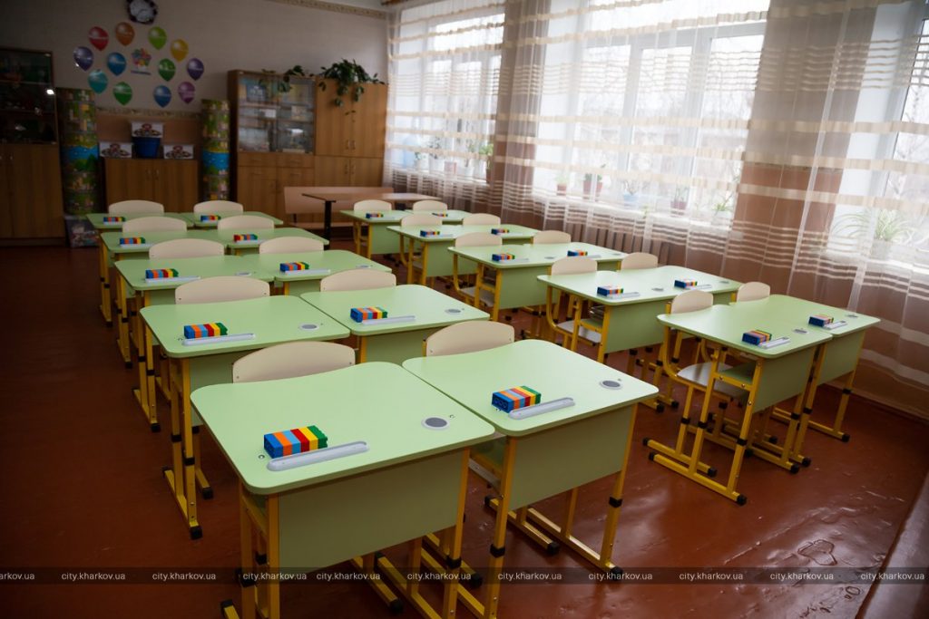 В школах Харькова хотят улучшить освещение классов (фото)