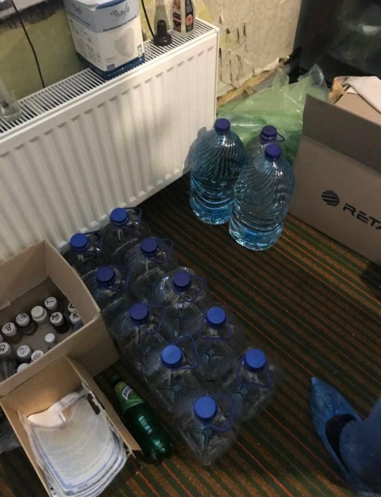 Дома у жителя Харьковщины нашли 4000 литров спирта (фото)